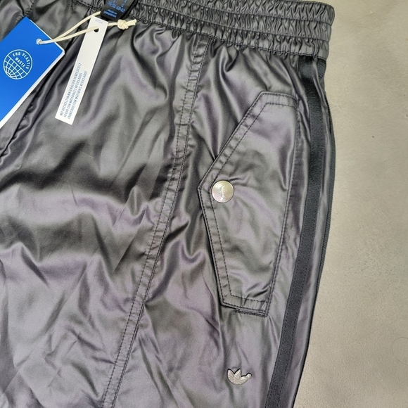 ADIDAS BLUE VERSION WOVEN JOGGERS Size S - Picture 12 of 13